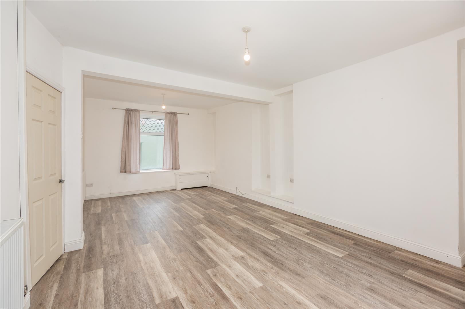 Llewellyn Street, Llanelli, SA15 1BD